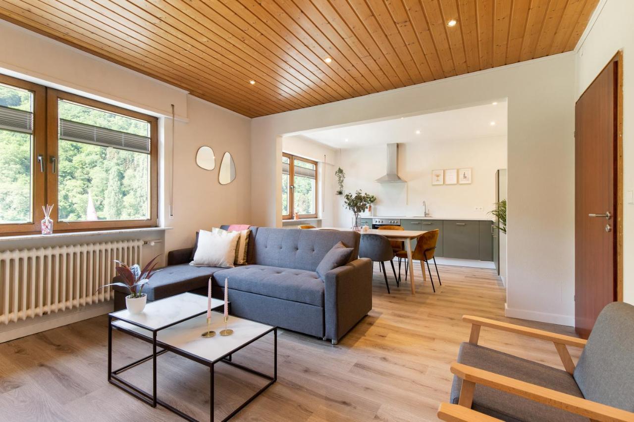 Апартаменти Haus Blaue Traube Mit Moselblick Едіґер-Еллер Екстер'єр фото